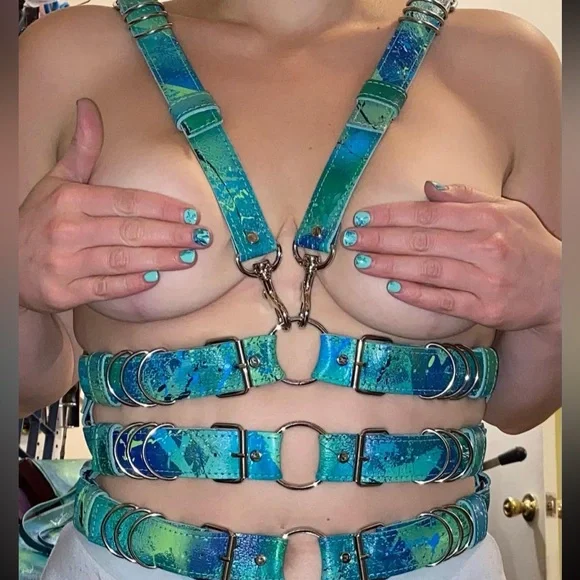 Emboldxnthepeople custom harness top<3 - Picture 1 of 3